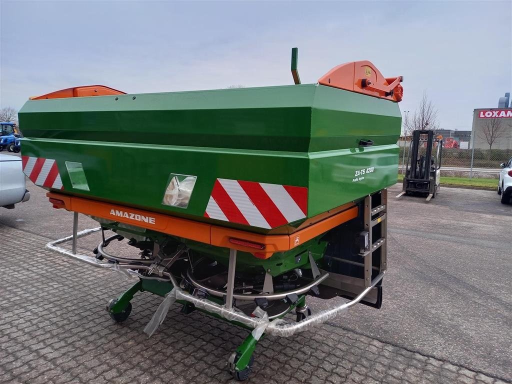Düngerstreuer tipa Amazone ZA-TS 4200 Hydro med Argus og WindControl, Gebrauchtmaschine u Roskilde (Slika 4)