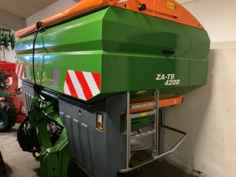 Düngerstreuer типа Amazone ZA-TS 4200 HYDRO, Gebrauchtmaschine в Farsø (Фотография 2)