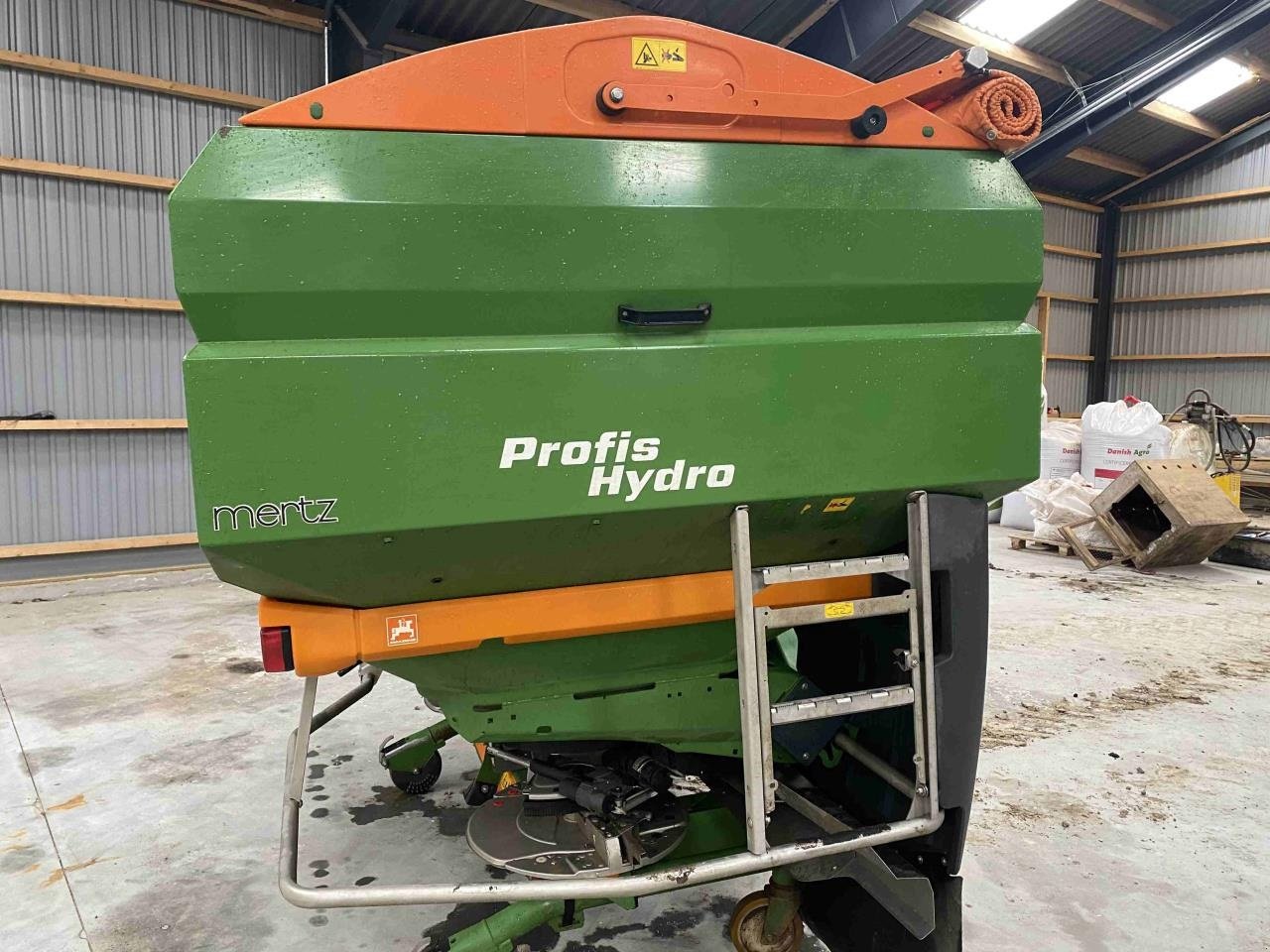 Düngerstreuer of the type Amazone ZA-TS 4200 HYDRO, Gebrauchtmaschine in Maribo (Picture 6)