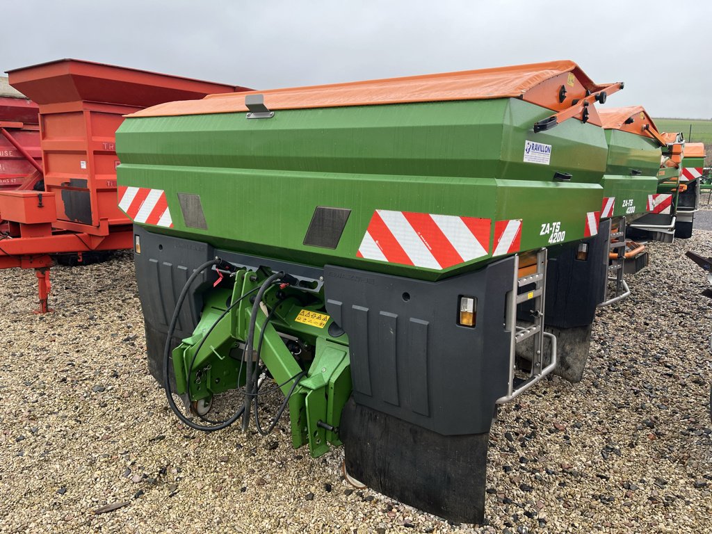 Düngerstreuer typu Amazone ZA-TS 4200 HYDRO, Gebrauchtmaschine v VERT TOULON (Obrázek 1)