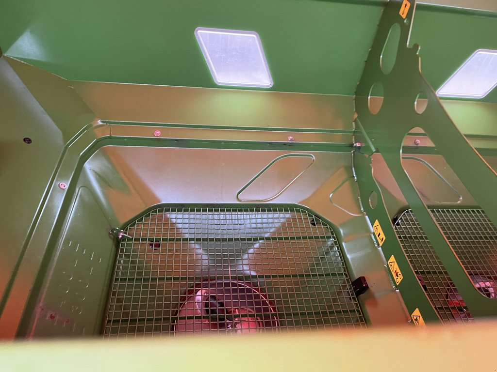 Düngerstreuer typu Amazone ZA-TS 4200 HYDRO, Gebrauchtmaschine v VERT TOULON (Obrázek 8)