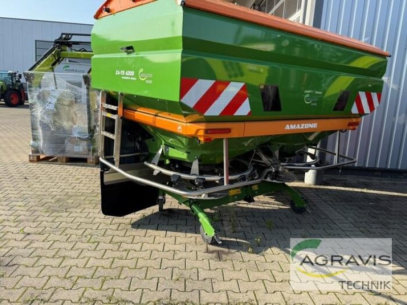 Düngerstreuer of the type Amazone ZA-TS 4200 ULTRA PROFIS HYDRO, Neumaschine in Ascheberg (Picture 2)