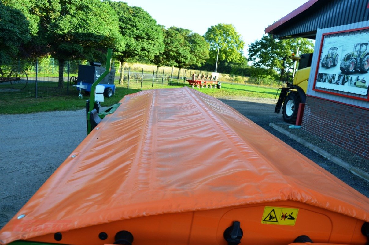 Düngerstreuer of the type Amazone ZA-TS 4200 Ultra Profis Hydro, Neumaschine in Suhlendorf (Picture 4)