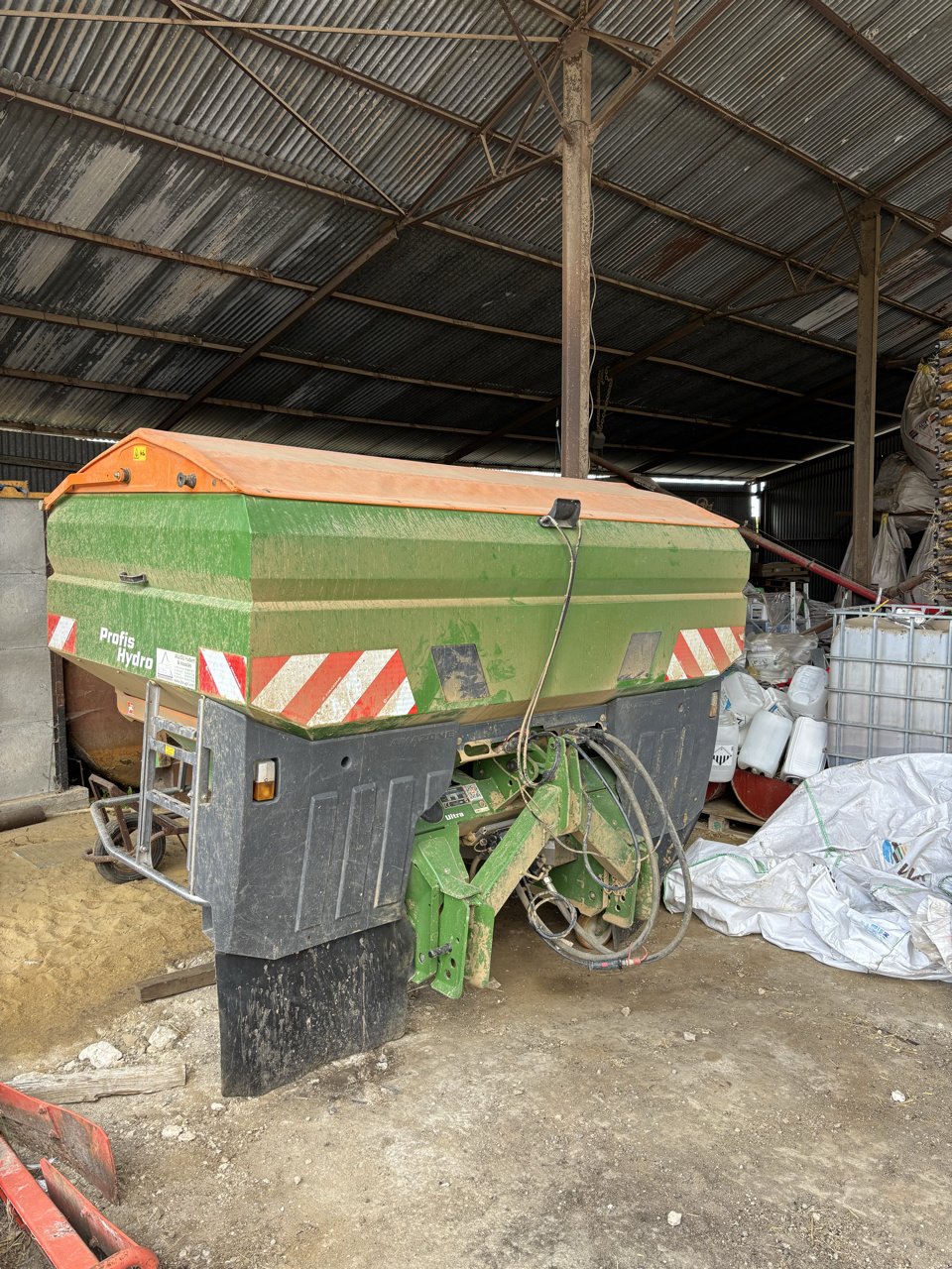 Düngerstreuer of the type Amazone ZA TS 4200, Gebrauchtmaschine in VERT TOULON (Picture 2)