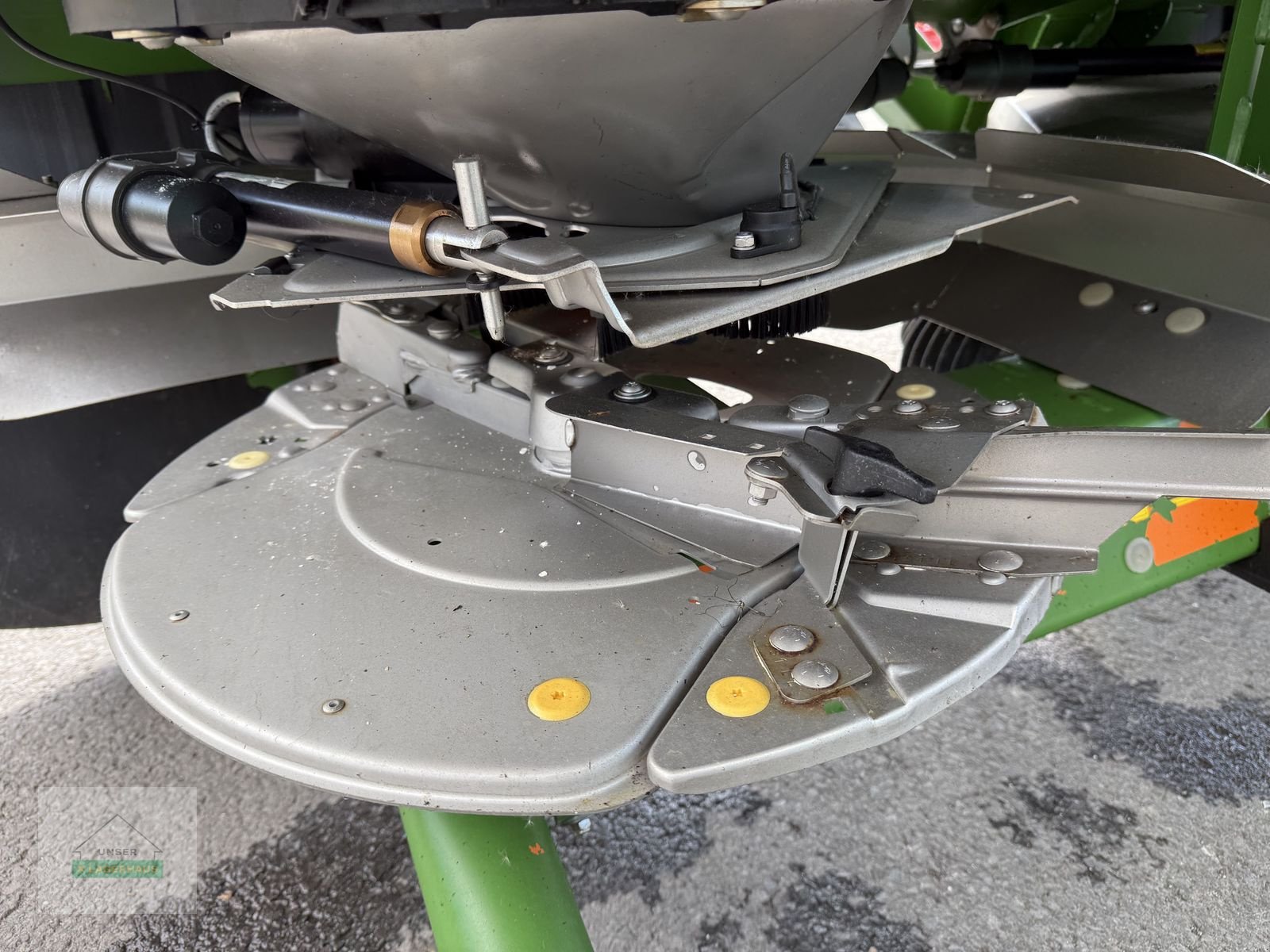 Düngerstreuer of the type Amazone ZA-TS Profis Tronic, Gebrauchtmaschine in Feldbach (Picture 10)