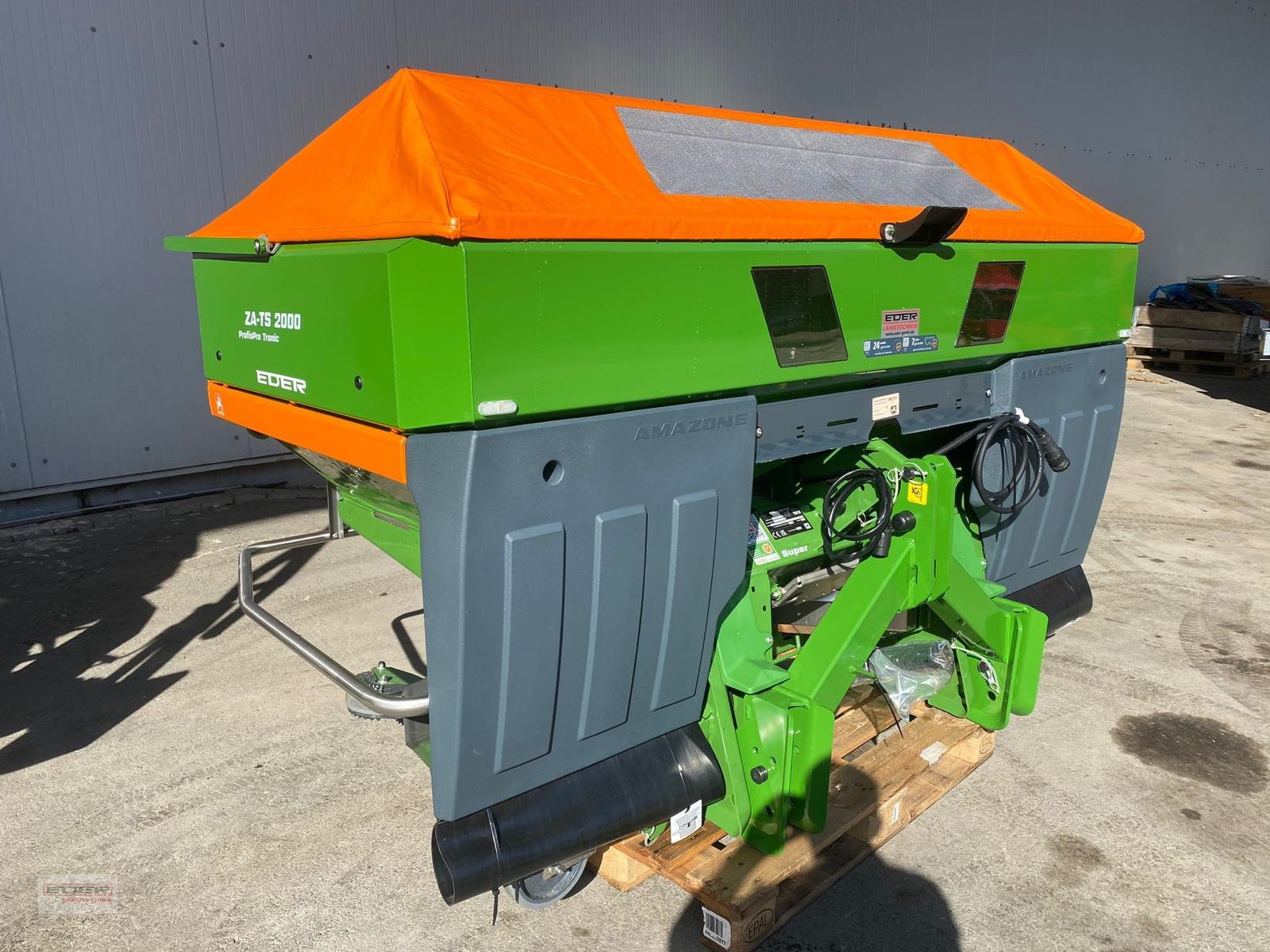 Düngerstreuer typu Amazone ZA-TS Super 2000, Neumaschine w Luizhausen-Lonsee (Zdjęcie 1)