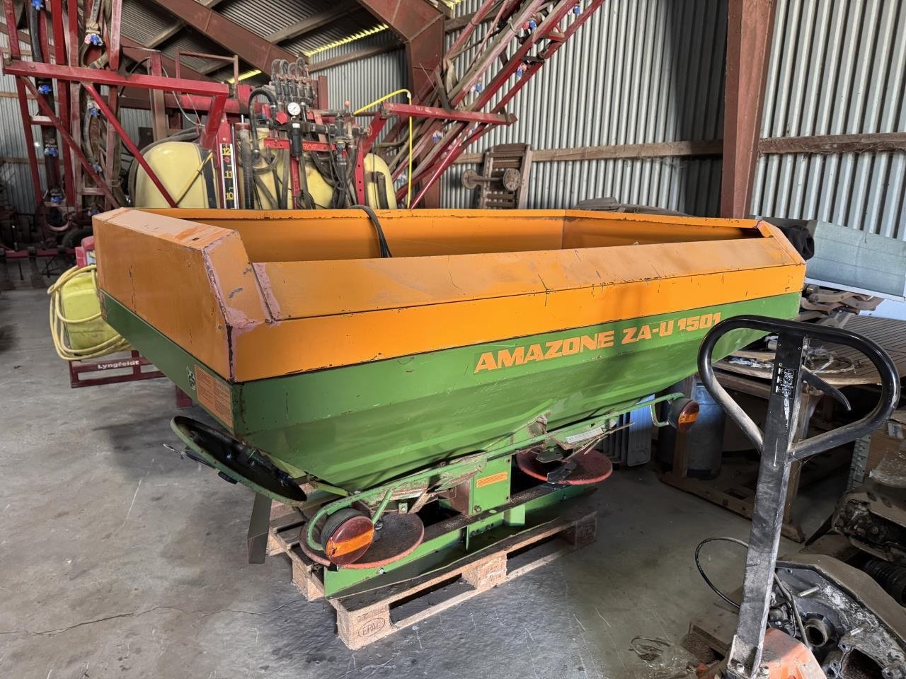 Düngerstreuer of the type Amazone ZA-U 1801, Gebrauchtmaschine in Hadsten (Picture 1)