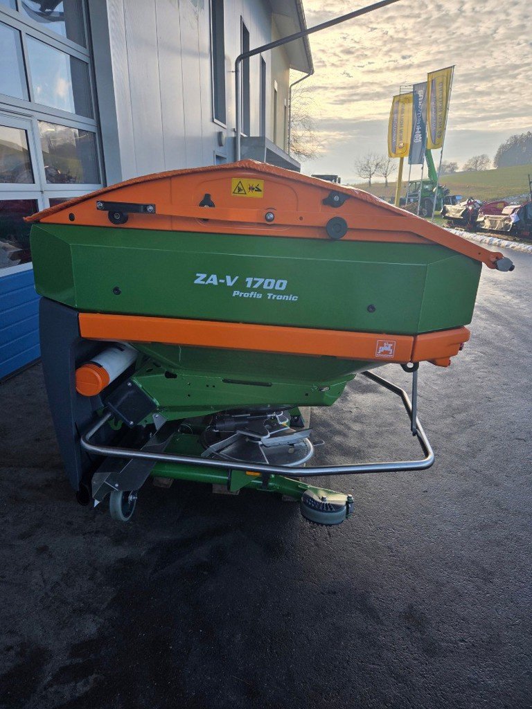 Düngerstreuer of the type Amazone ZA V 1700 Super Profis Tronic, Neumaschine in Bertschikon (Picture 5)