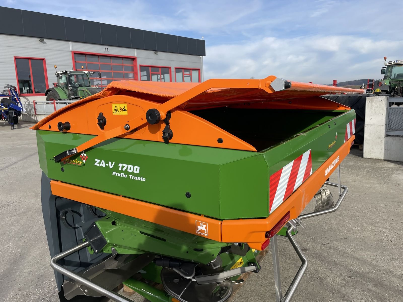 Düngerstreuer za tip Amazone ZA-V 1700 Super, Neumaschine u Starrein (Slika 10)