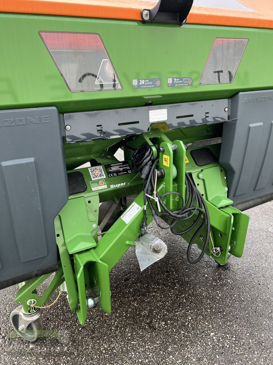 Düngerstreuer des Typs Amazone ZA-V 2000 Amaspread, Neumaschine in Kronstorf (Bild 9)