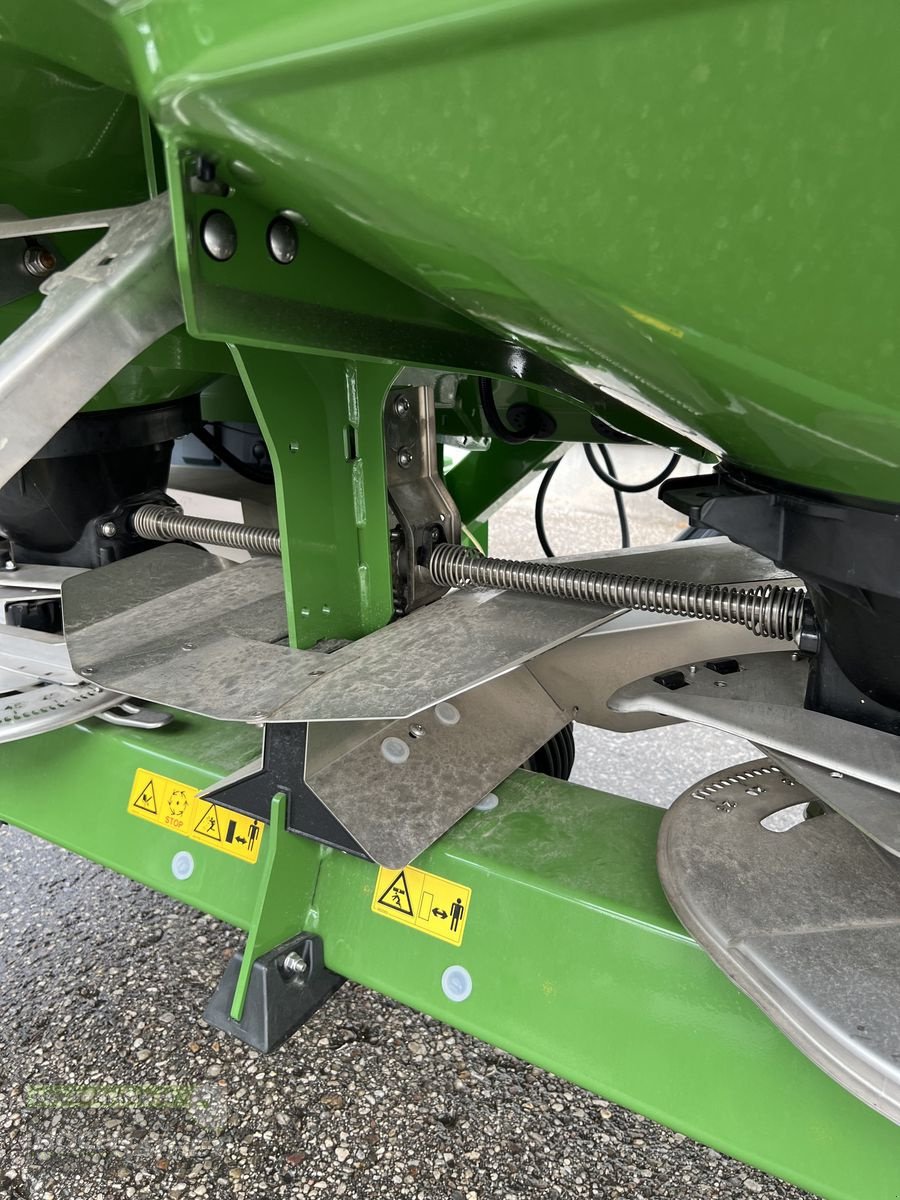 Düngerstreuer des Typs Amazone ZA-V 2000 Amaspread, Neumaschine in Kronstorf (Bild 8)
