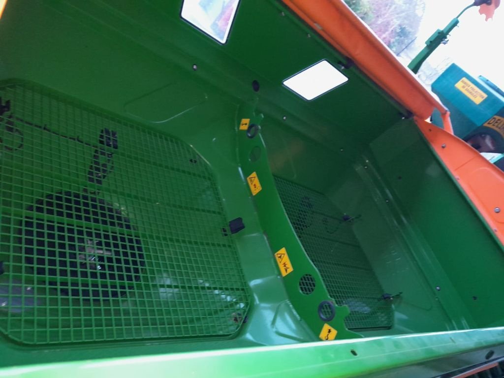 Düngerstreuer vrste Amazone ZA/V 2000, Gebrauchtmaschine v MORLHON LE HAUT (Slika 7)