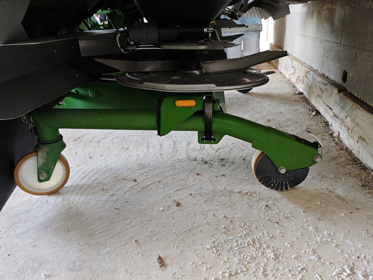 Düngerstreuer типа Amazone ZA/V 2000, Gebrauchtmaschine в MORLHON LE HAUT (Фотография 8)