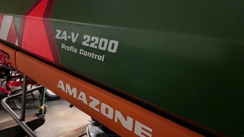 Düngerstreuer des Typs Amazone ZA-V 2200 Profis Control, Gebrauchtmaschine in Sakskøbing (Bild 3)