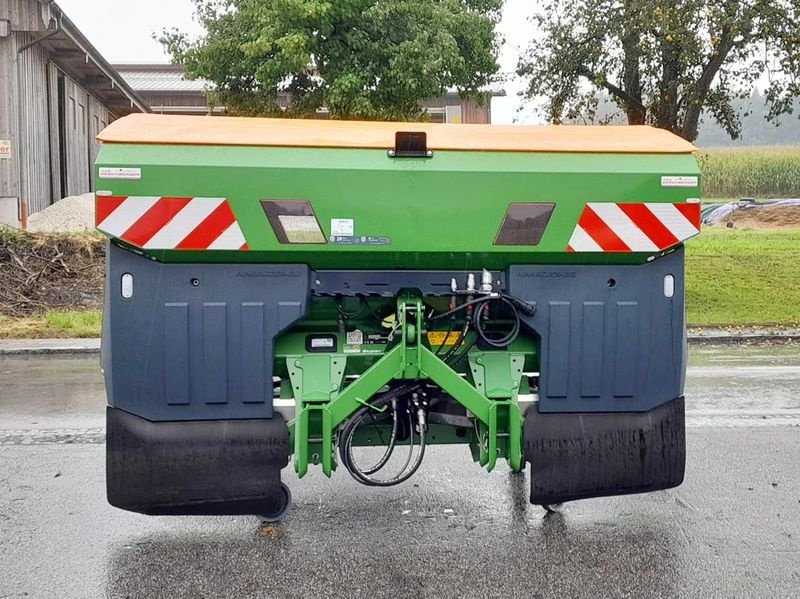 Düngerstreuer of the type Amazone ZA-V 3200 Profis Hydro Wiegestreuer, Neumaschine in St. Marienkirchen (Picture 2)