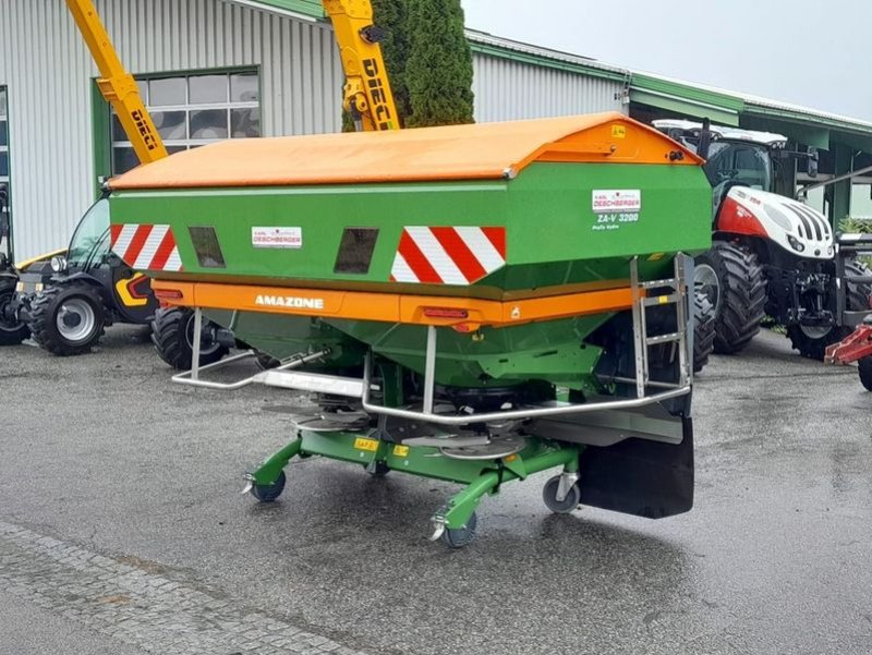 Düngerstreuer of the type Amazone ZA-V 3200 Profis Hydro Wiegestreuer, Neumaschine in St. Marienkirchen (Picture 5)