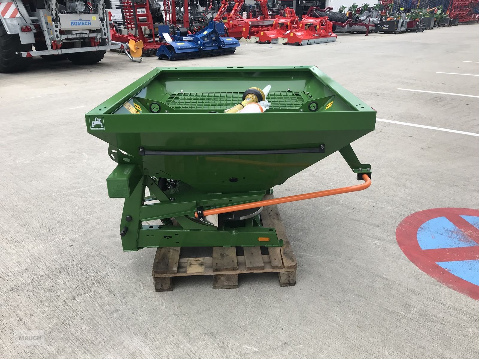 Düngerstreuer des Typs Amazone ZA-X 603, Neumaschine in Burgkirchen (Bild 3)