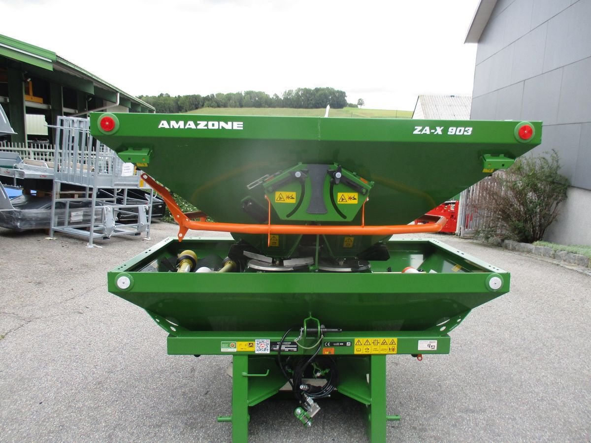 Düngerstreuer des Typs Amazone ZA-X 903 Düngerstreuer, Neumaschine in St. Marienkirchen (Bild 3)