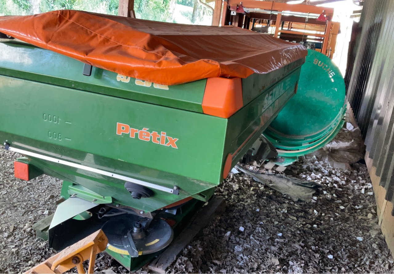 Düngerstreuer typu Amazone ZA.M 1400, Gebrauchtmaschine v MORLHON LE HAUT (Obrázek 4)