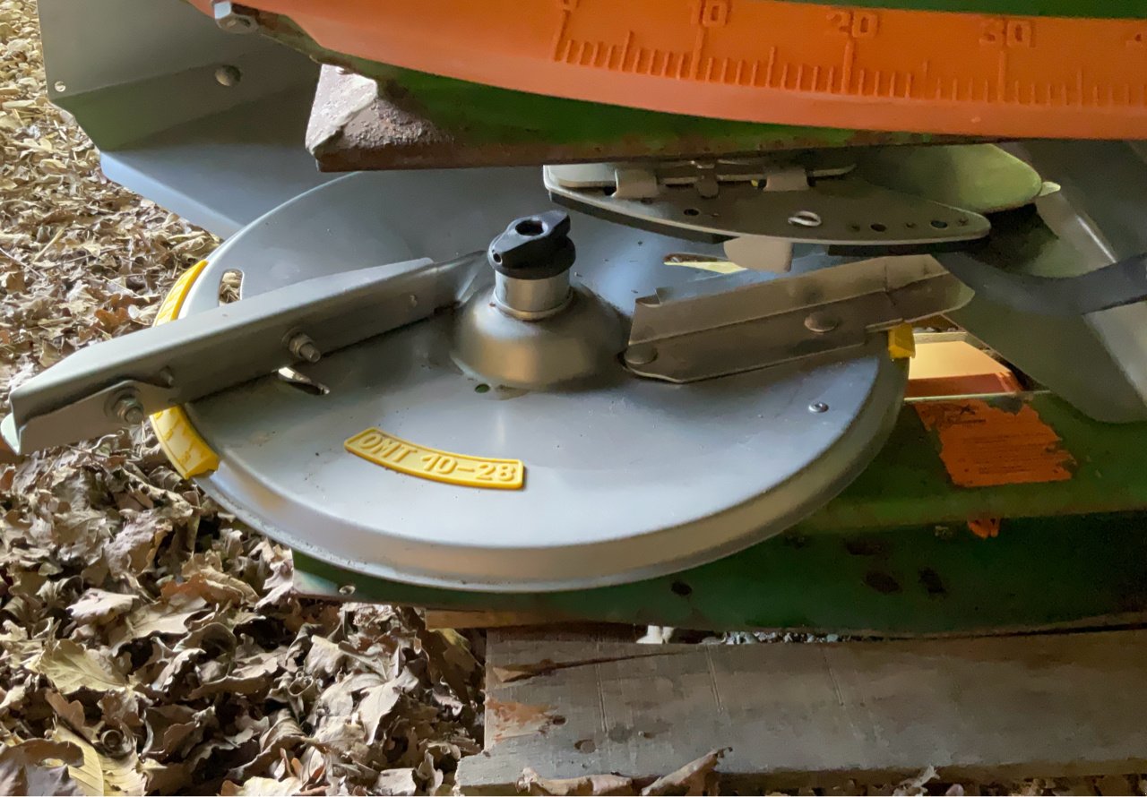 Düngerstreuer typu Amazone ZA.M 1400, Gebrauchtmaschine v MORLHON LE HAUT (Obrázek 10)