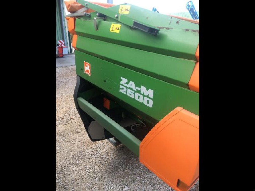 Düngerstreuer des Typs Amazone ZAM 2500, Gebrauchtmaschine in ARLES (Bild 6)