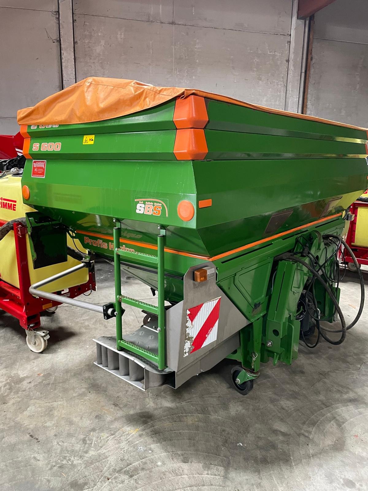 Düngerstreuer of the type Amazone ZAM 3000, Gebrauchtmaschine in Löhne (Picture 3)