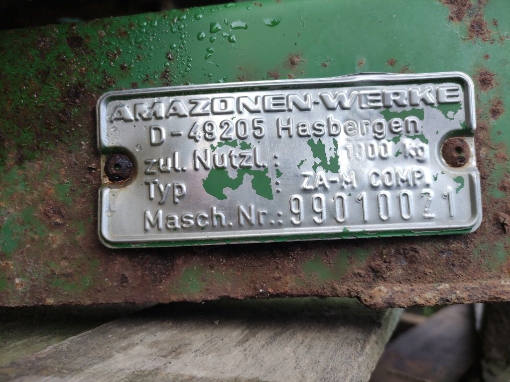 Düngerstreuer a típus Amazone ZAM COMP, Gebrauchtmaschine ekkor: COGNAC LA FORET (Kép 2)