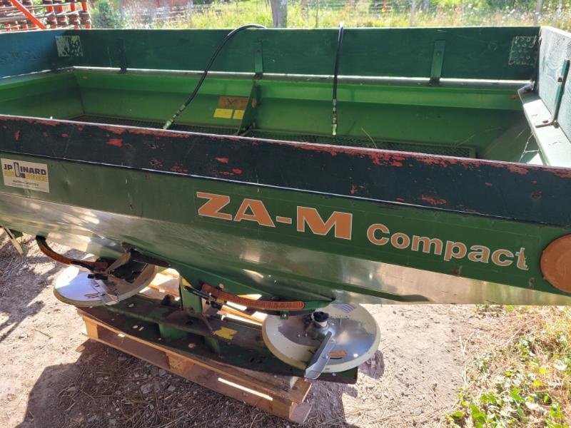 Düngerstreuer типа Amazone ZAM COMPACT, Gebrauchtmaschine в Bray En Val (Фотография 1)