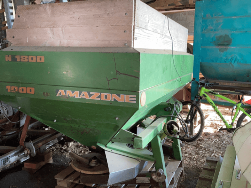 Düngerstreuer van het type Amazone ZAM COMPACT1800, Gebrauchtmaschine in TREMEUR (Foto 1)