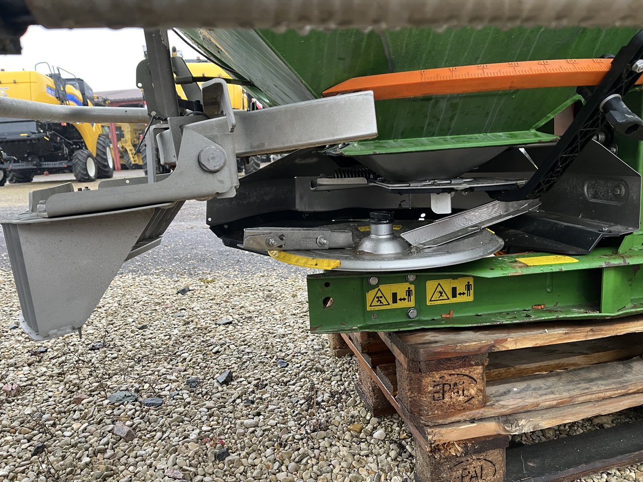 Düngerstreuer typu Amazone Zam fortix, Gebrauchtmaschine v VERT TOULON (Obrázek 7)