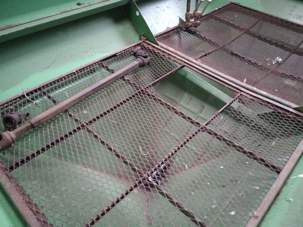 Düngerstreuer typu Amazone ZAM MAX1800, Gebrauchtmaschine v ENNEZAT (Obrázek 3)