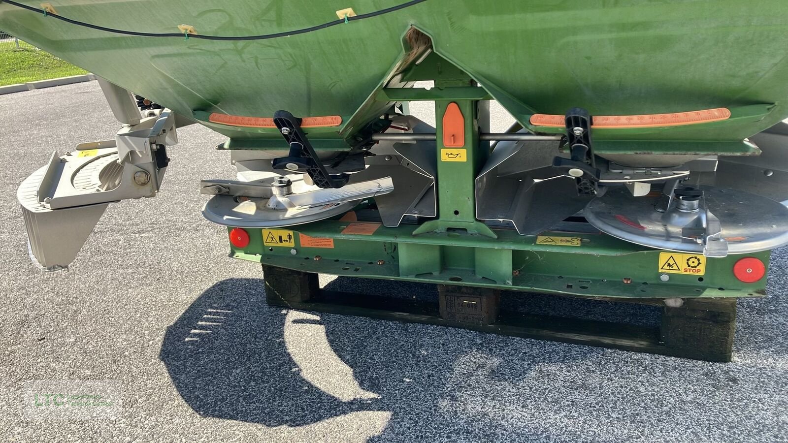 Düngerstreuer typu Amazone zam Novi-s, Gebrauchtmaschine v Eggendorf (Obrázek 6)