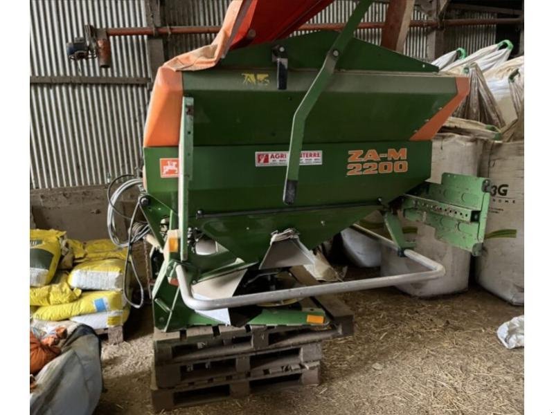 Düngerstreuer of the type Amazone ZAM NOVIX, Gebrauchtmaschine in ROYE (Picture 2)