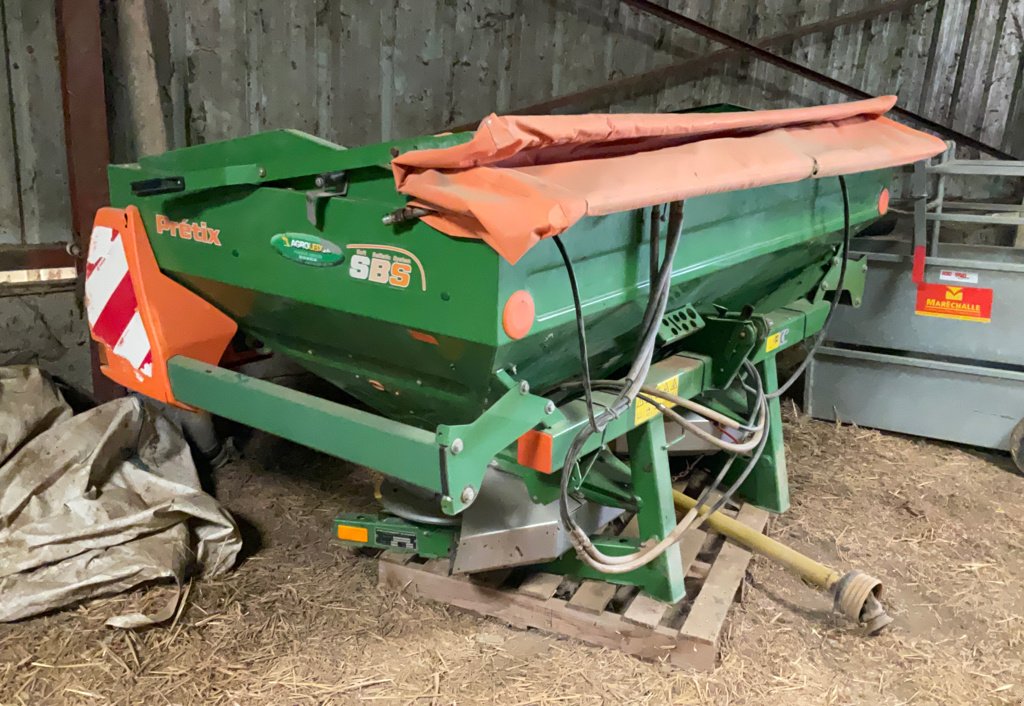 Düngerstreuer des Typs Amazone ZA.M Pretix 1501, Gebrauchtmaschine in MORLHON LE HAUT (Bild 3)