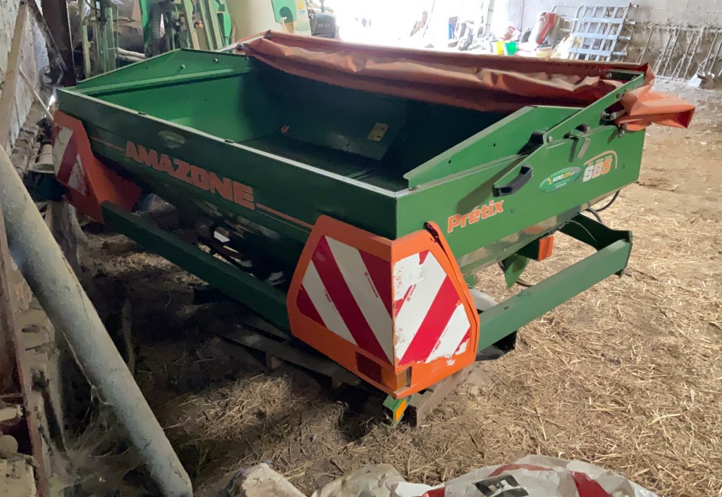 Düngerstreuer des Typs Amazone ZA.M Pretix 1501, Gebrauchtmaschine in MORLHON LE HAUT (Bild 4)