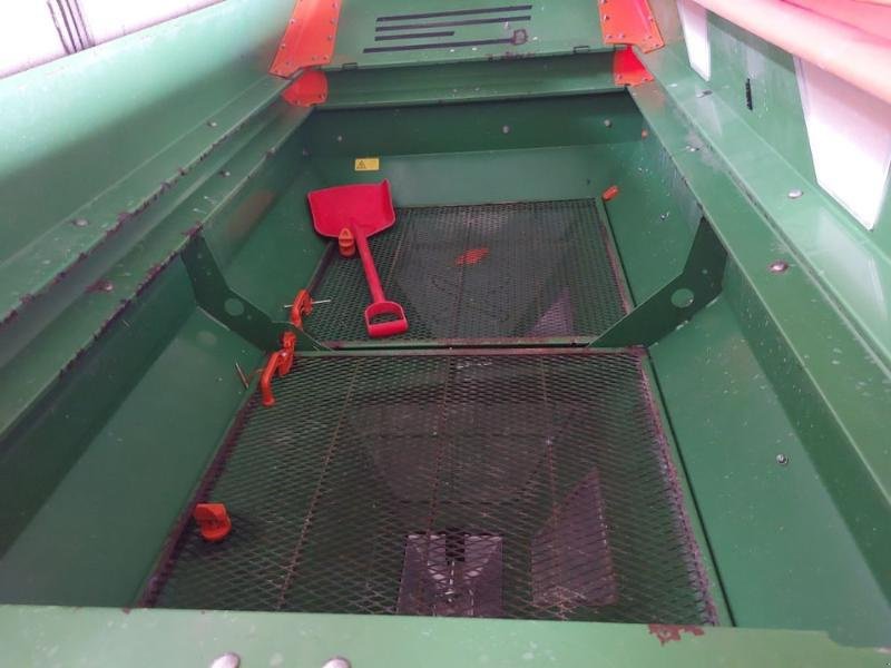 Düngerstreuer of the type Amazone ZAM-PROFIS, Gebrauchtmaschine in CHAUMONT (Picture 2)