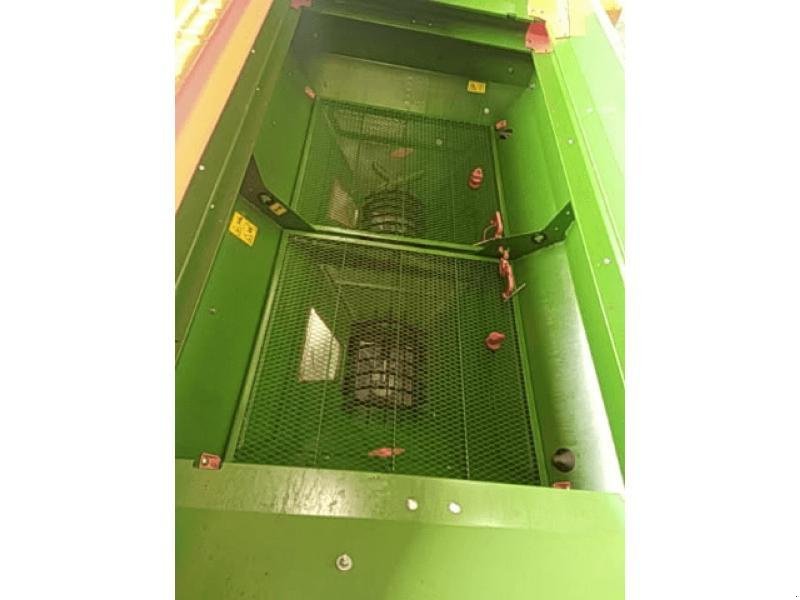 Düngerstreuer типа Amazone ZAM PROFIS, Gebrauchtmaschine в Richebourg (Фотография 7)