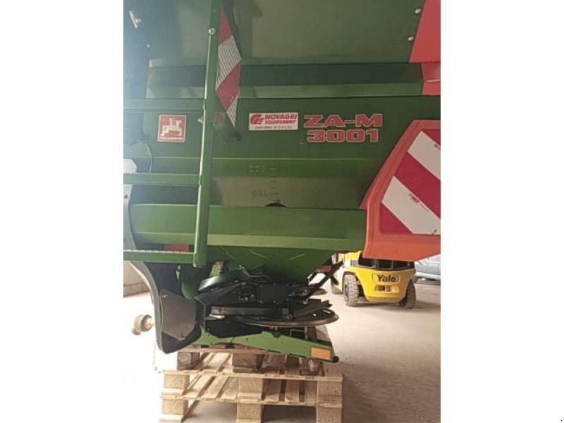 Düngerstreuer типа Amazone ZAM PROFIS, Gebrauchtmaschine в Richebourg (Фотография 5)