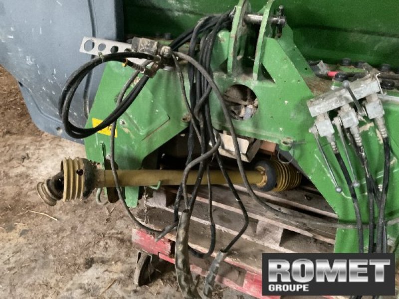 Düngerstreuer типа Amazone ZAM-PROFIS2001SP, Gebrauchtmaschine в Gennes sur glaize (Фотография 4)