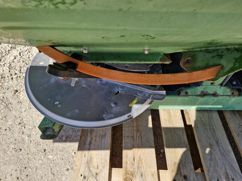 Düngerstreuer tip Amazone ZAM, Gebrauchtmaschine in BRAY en Val (Poză 10)