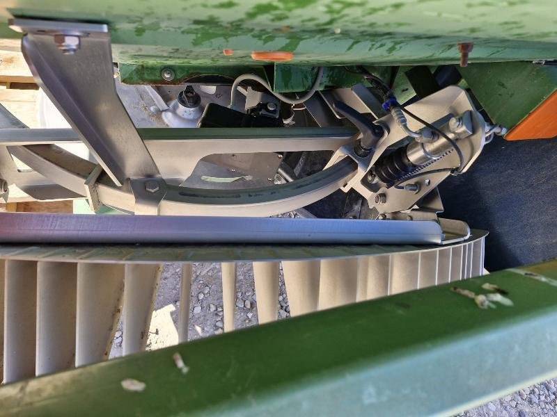 Düngerstreuer tip Amazone ZAM, Gebrauchtmaschine in BRAY en Val (Poză 9)