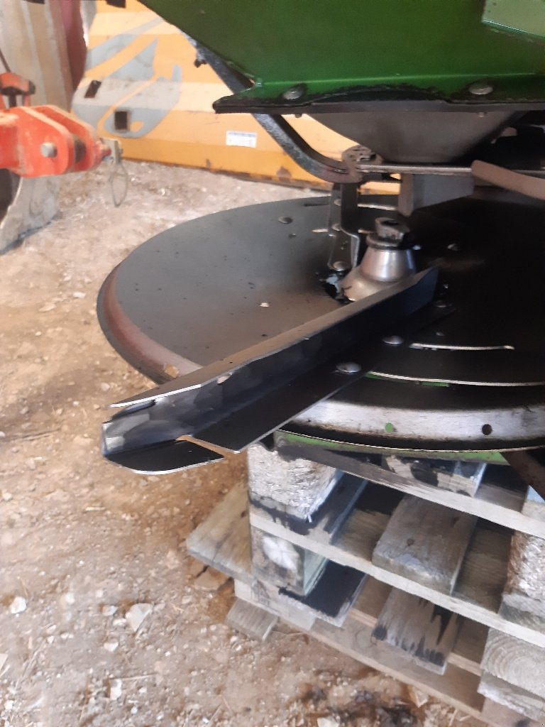 Düngerstreuer Türe ait Amazone Zam, Gebrauchtmaschine içinde BRAS SUR MEUSE (resim 11)