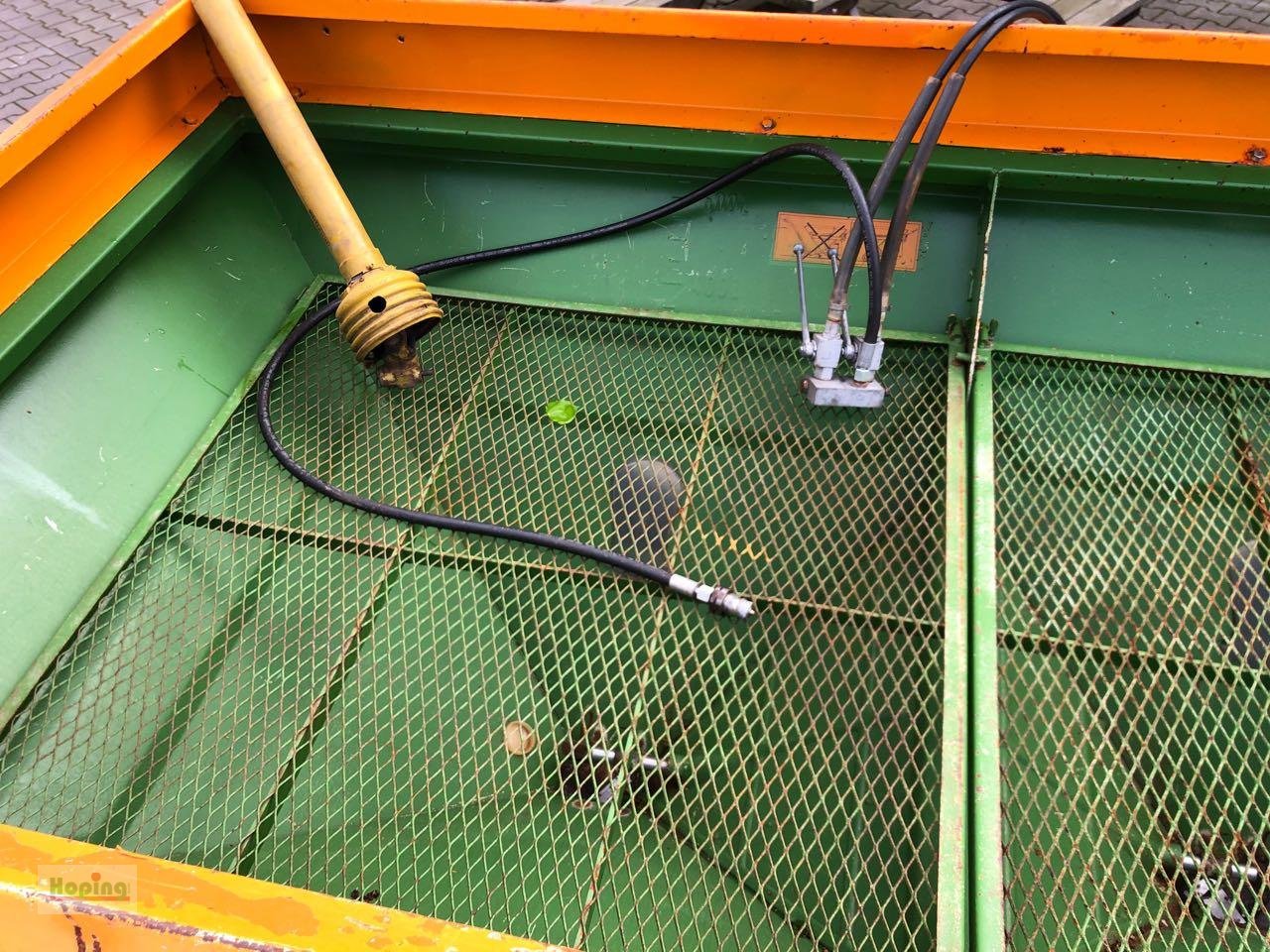 Düngerstreuer du type Amazone ZAU 1500, Gebrauchtmaschine en Bakum (Photo 9)