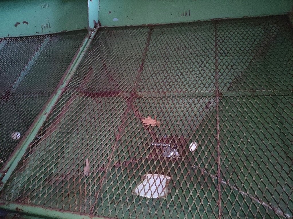 Düngerstreuer типа Amazone ZAU1001, Gebrauchtmaschine в COGNAC LA FORET (Фотография 2)