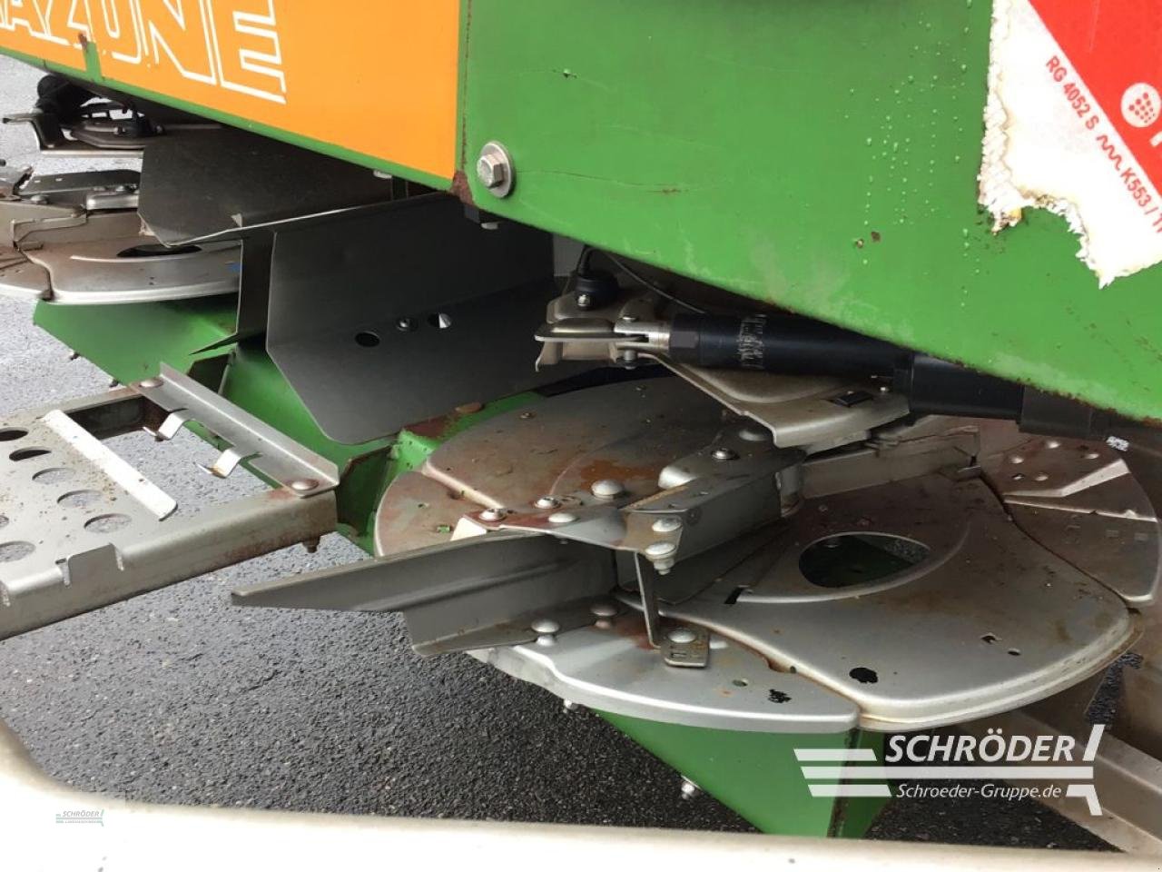 Düngerstreuer of the type Amazone ZG-TS 8200 HYDRO, Gebrauchtmaschine in Penzlin (Picture 8)