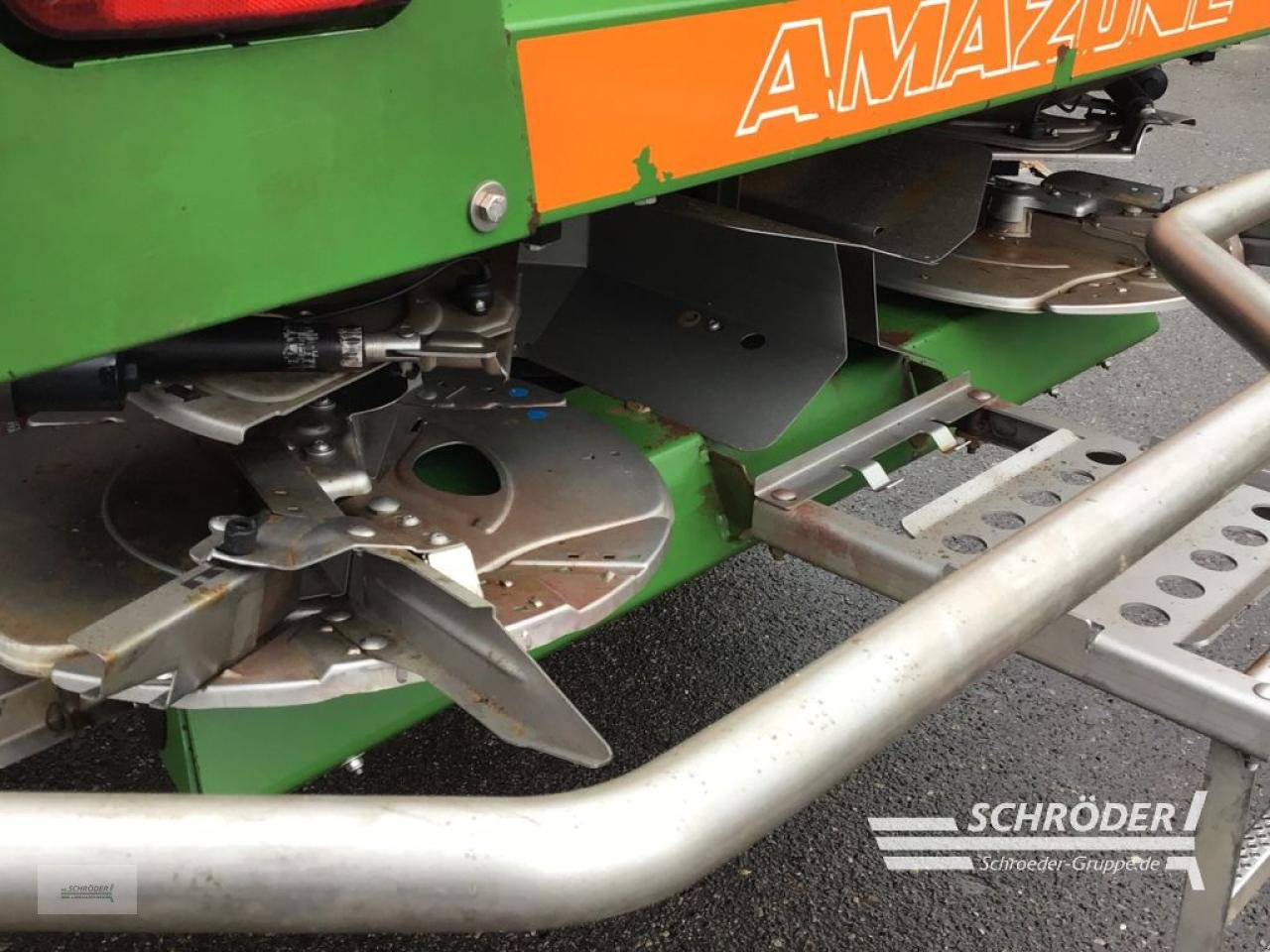 Düngerstreuer of the type Amazone ZG-TS 8200 HYDRO, Gebrauchtmaschine in Penzlin (Picture 9)