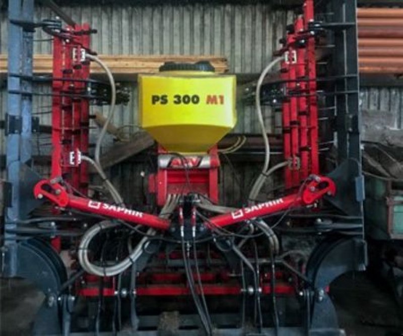 Düngerstreuer des Typs APV APV PS 300 M1 - Hydraulisches Gebläse, Neumaschine in Harmannsdorf-Rückersdorf (Bild 3)