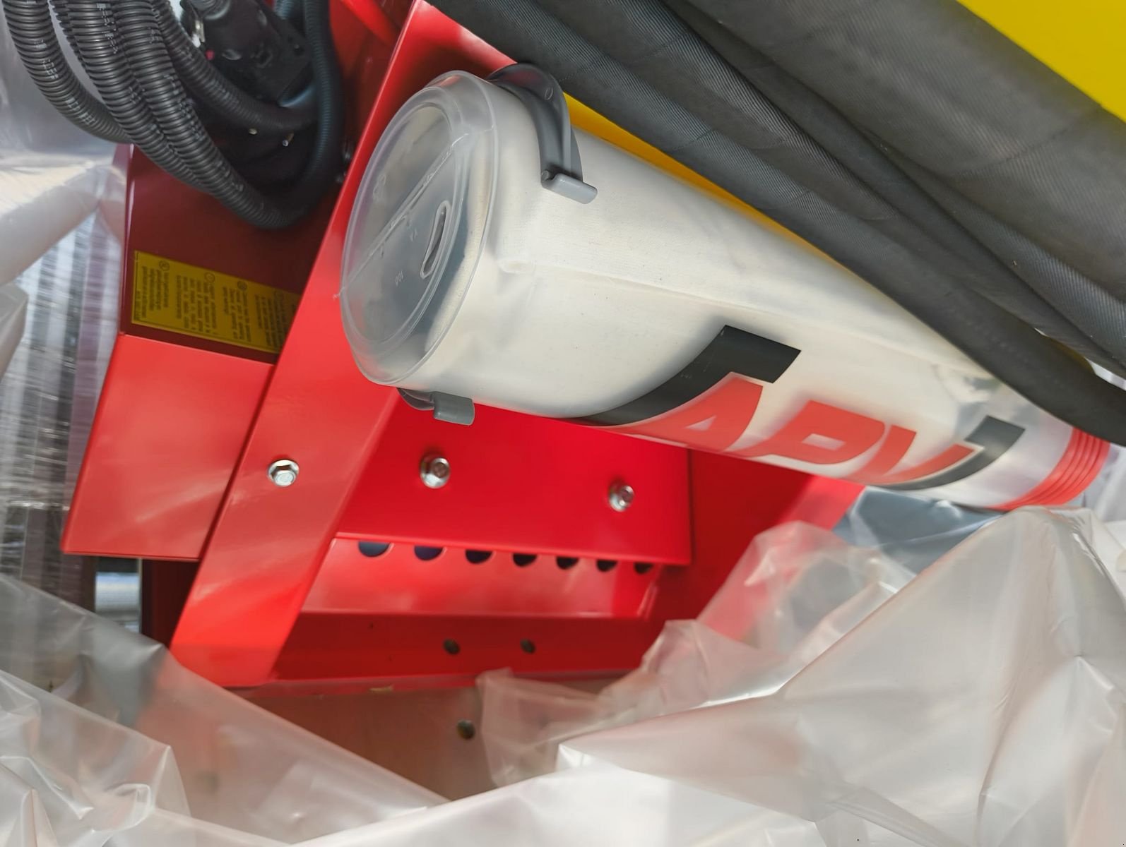 Düngerstreuer des Typs APV APV PS 300 M1 - Hydraulisches Gebläse, Neumaschine in Harmannsdorf-Rückersdorf (Bild 11)