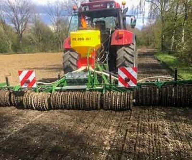 Düngerstreuer des Typs APV APV PS 300 M1 - Hydraulisches Gebläse, Neumaschine in Harmannsdorf-Rückersdorf (Bild 4)