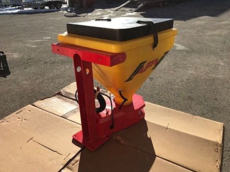 Düngerstreuer des Typs APV Kleinsamenstreuer KS40M2, Neumaschine in Tamsweg (Bild 4)